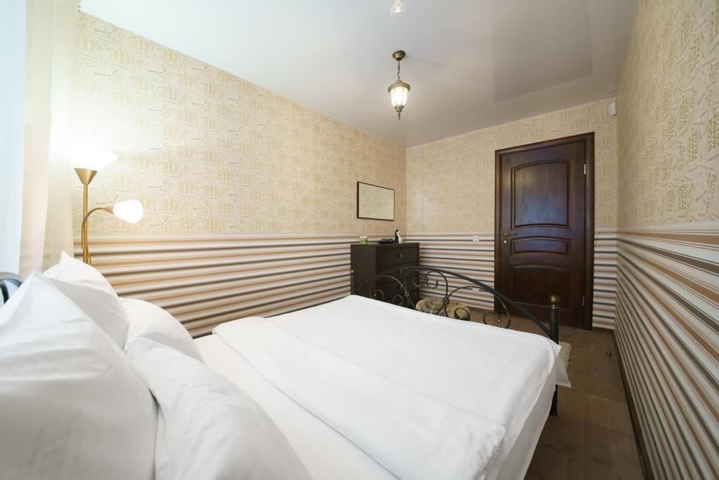 Paulmarie Apartments On Pushkina 博布鲁伊斯克 外观 照片