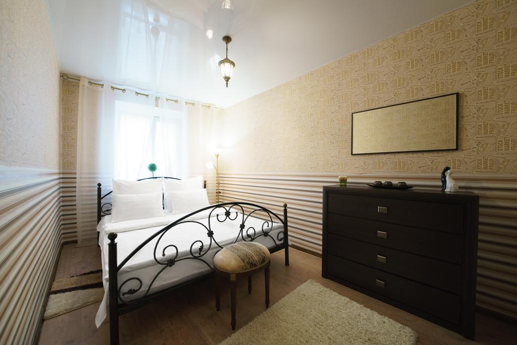 Paulmarie Apartments On Pushkina 博布鲁伊斯克 外观 照片